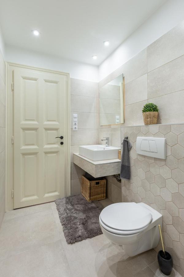 L10 Dolce Vita Apartment Budapest Luaran gambar