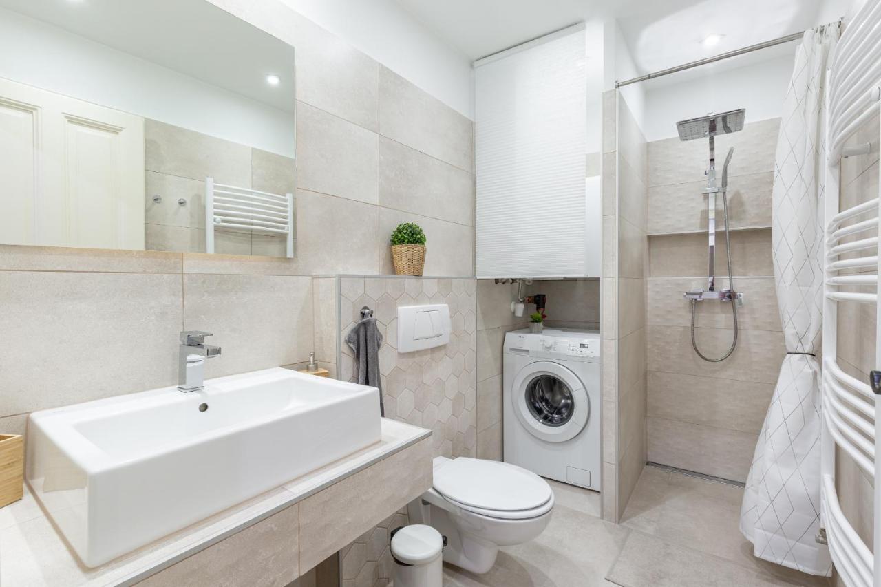 L10 Dolce Vita Apartment Budapest Luaran gambar